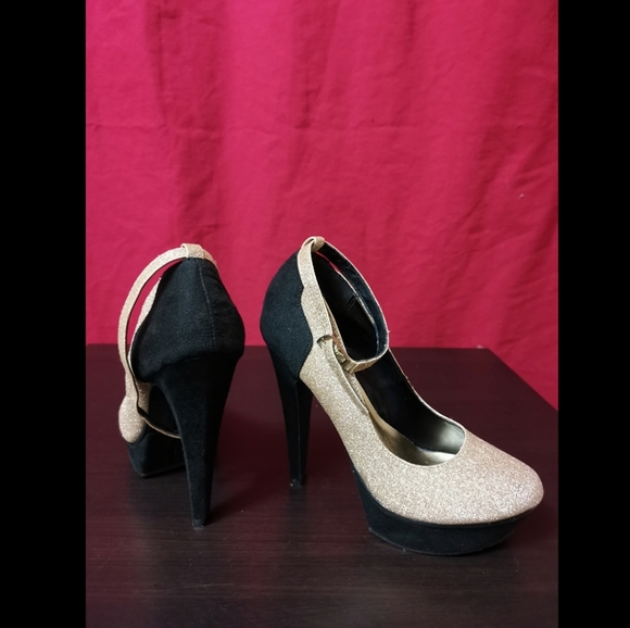 Gold glitter heels - Picture 2 of 5